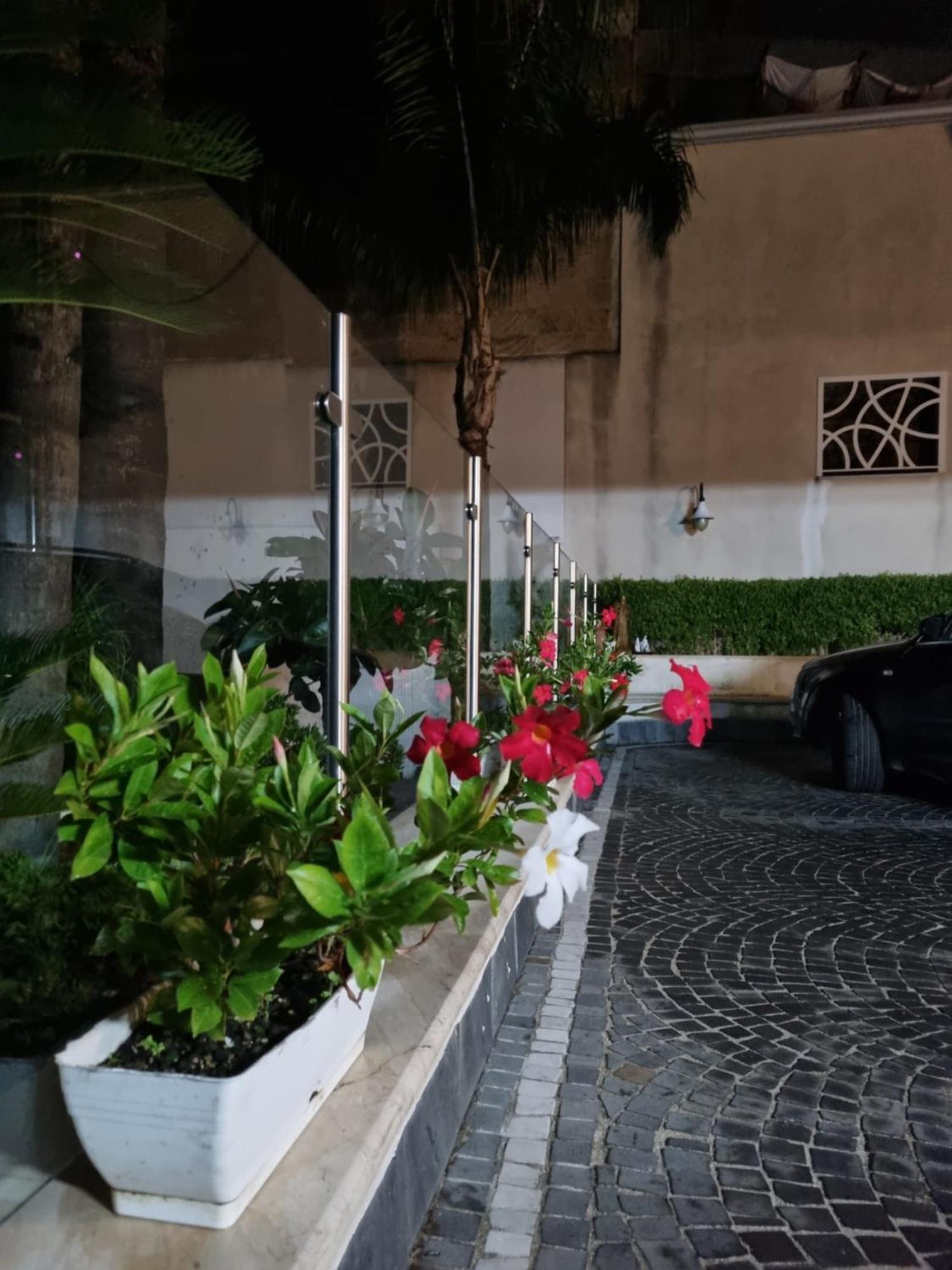 Home Santa Chiara Marigliano Exterior foto